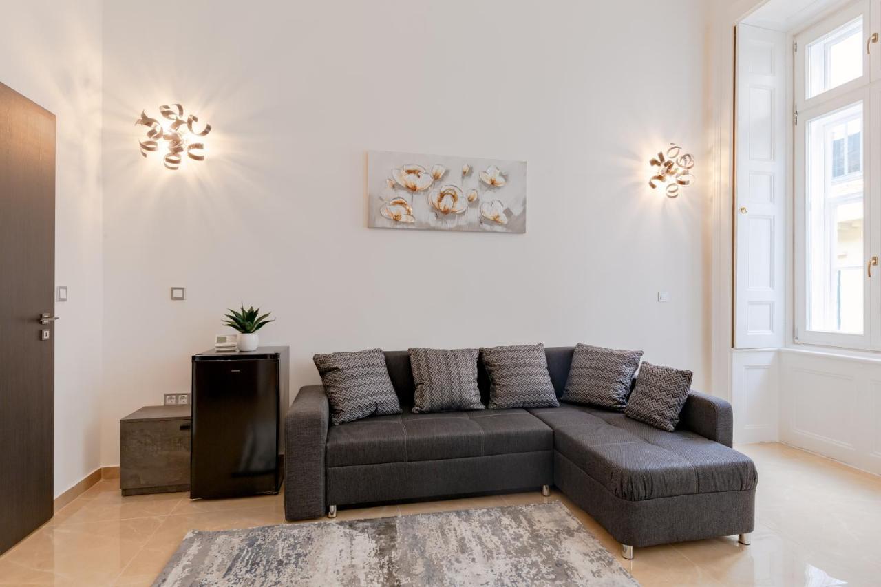 La Fortezza Panzio Budapest Ngoại thất bức ảnh