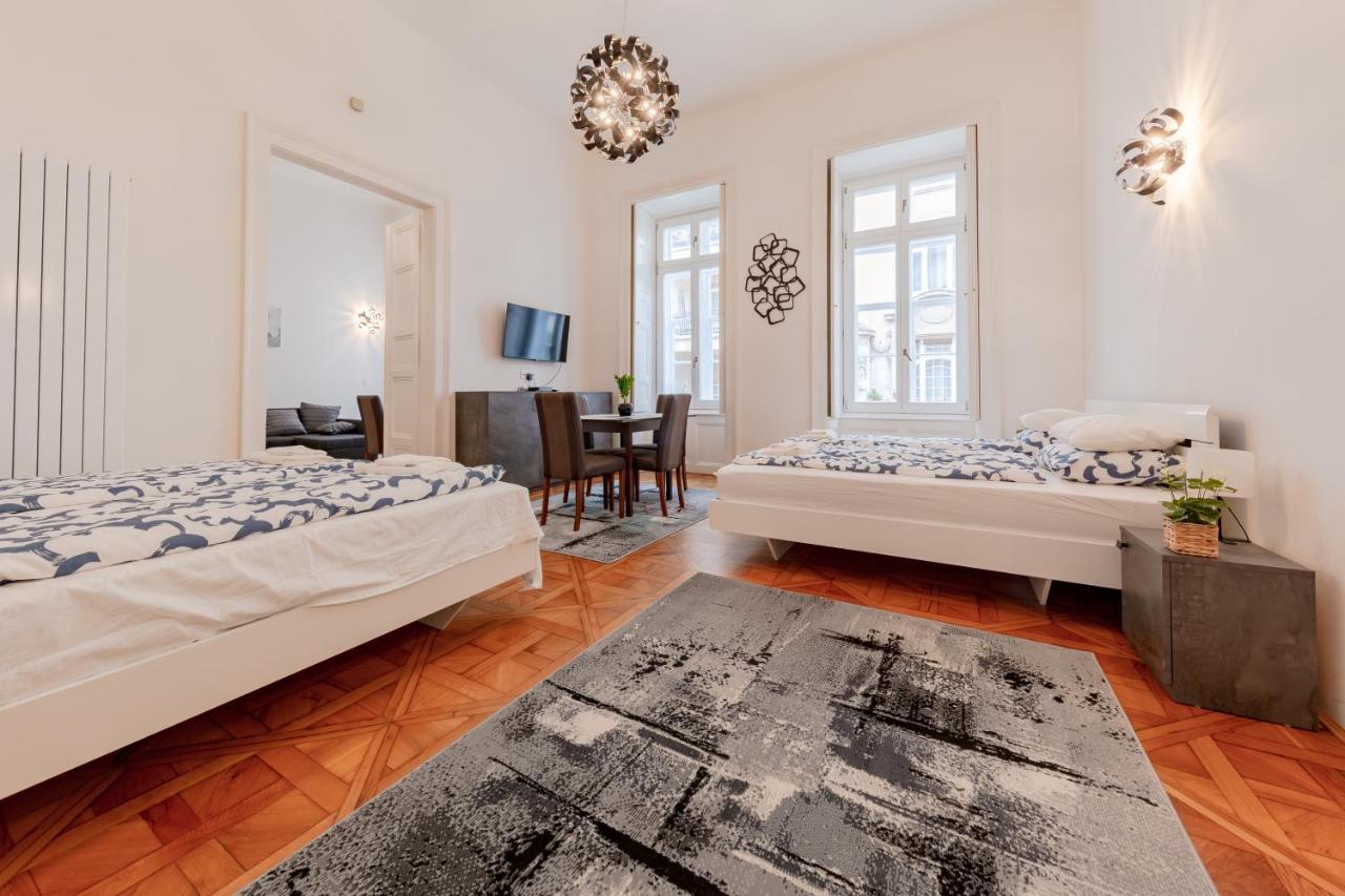 La Fortezza Panzio Budapest Ngoại thất bức ảnh