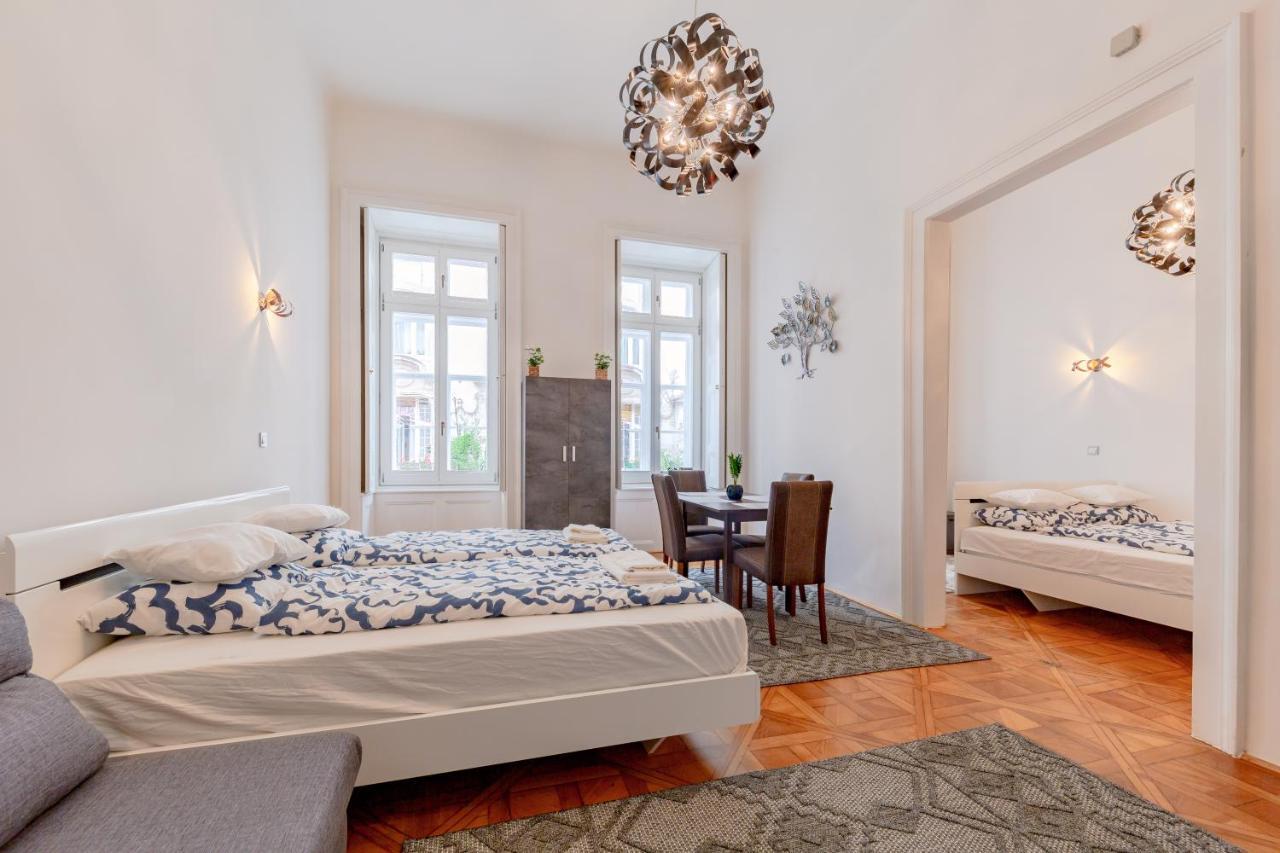 La Fortezza Panzio Budapest Ngoại thất bức ảnh